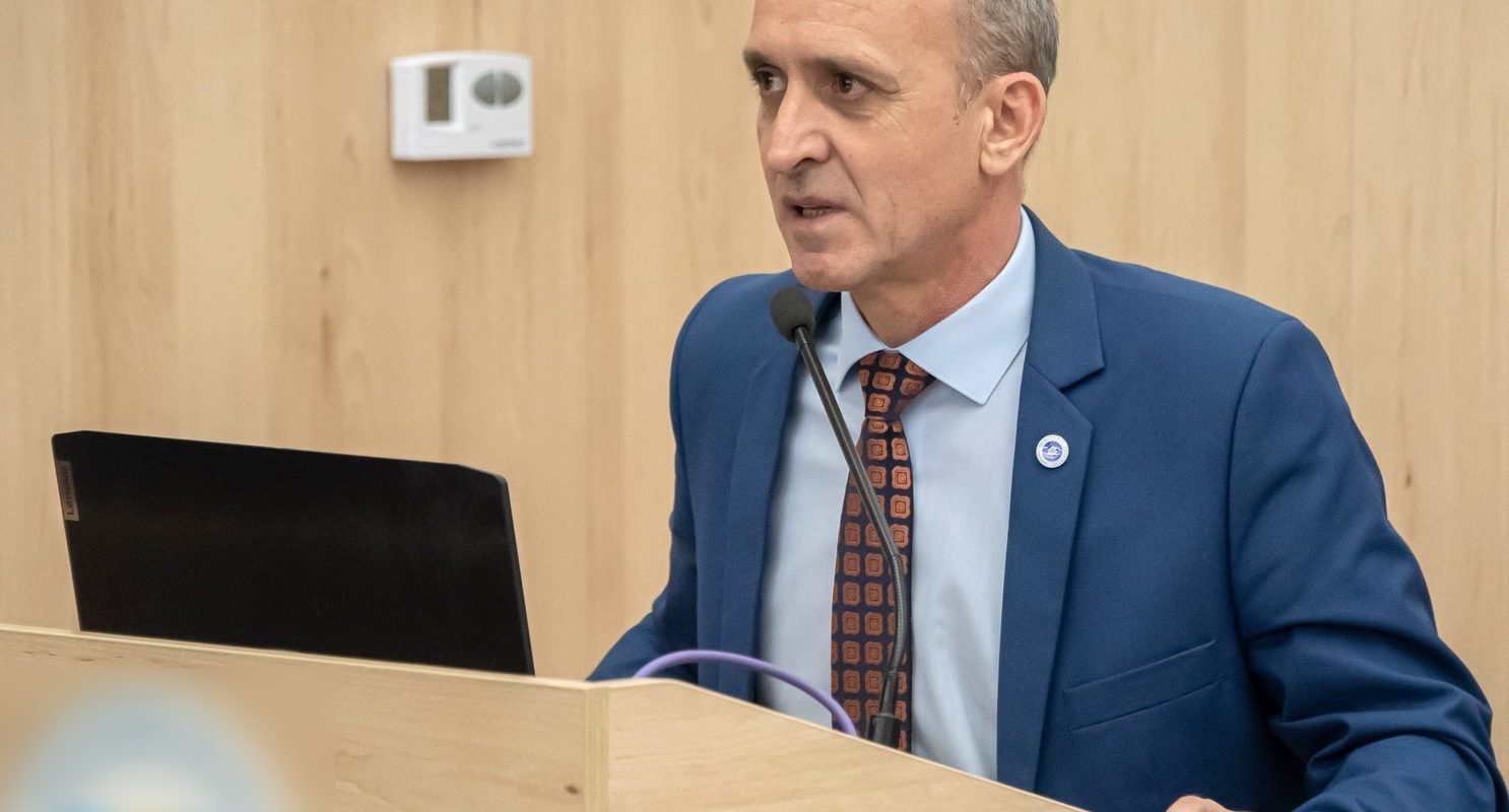 Programul de reducere a abandonului școlar, continuat, promite Ministerul Educației Secretarul de stat în Ministerul Educației și Cercetării, Sorin Ion, a confirmat că Programul Național de Reducere a Abandonului Școlar (PNRAS) va fi menținut