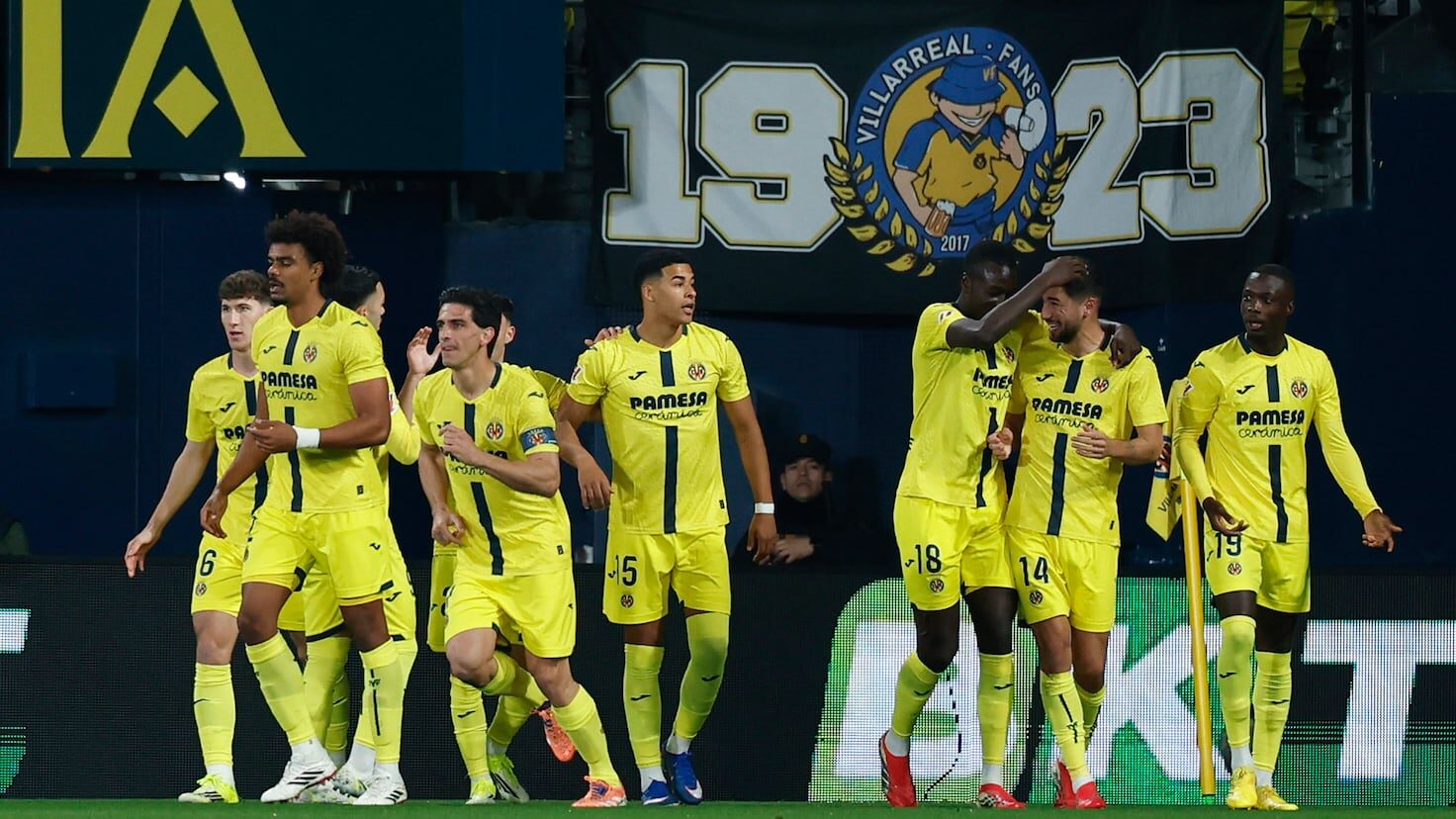 Villarreal face spectacol și se apropie vertiginos de Champions League Villarreal a demonstrat o forță incredibilă pe teren propriu, zdrobind Real Sociedad într-un meci dominat categoric
