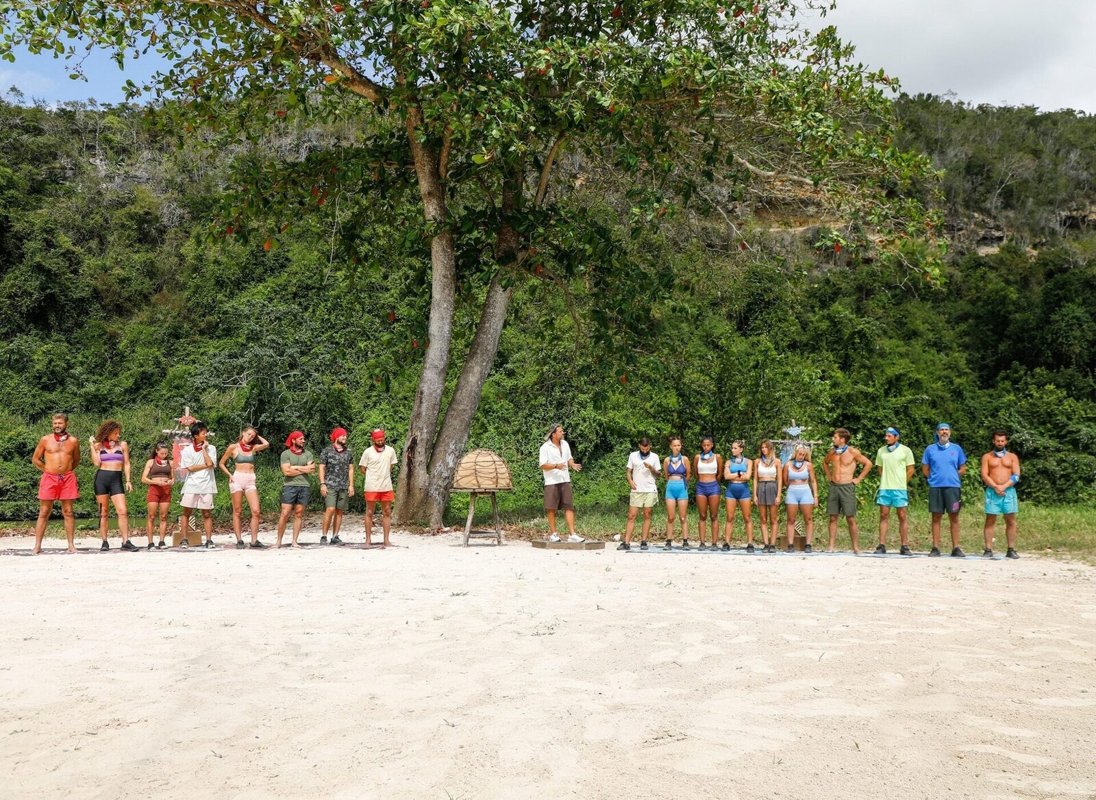 Faimoșii, pe val în Survivor România: Războinicii, în pericol la Consiliul Tribal Seară tensionată în jungla dominicană