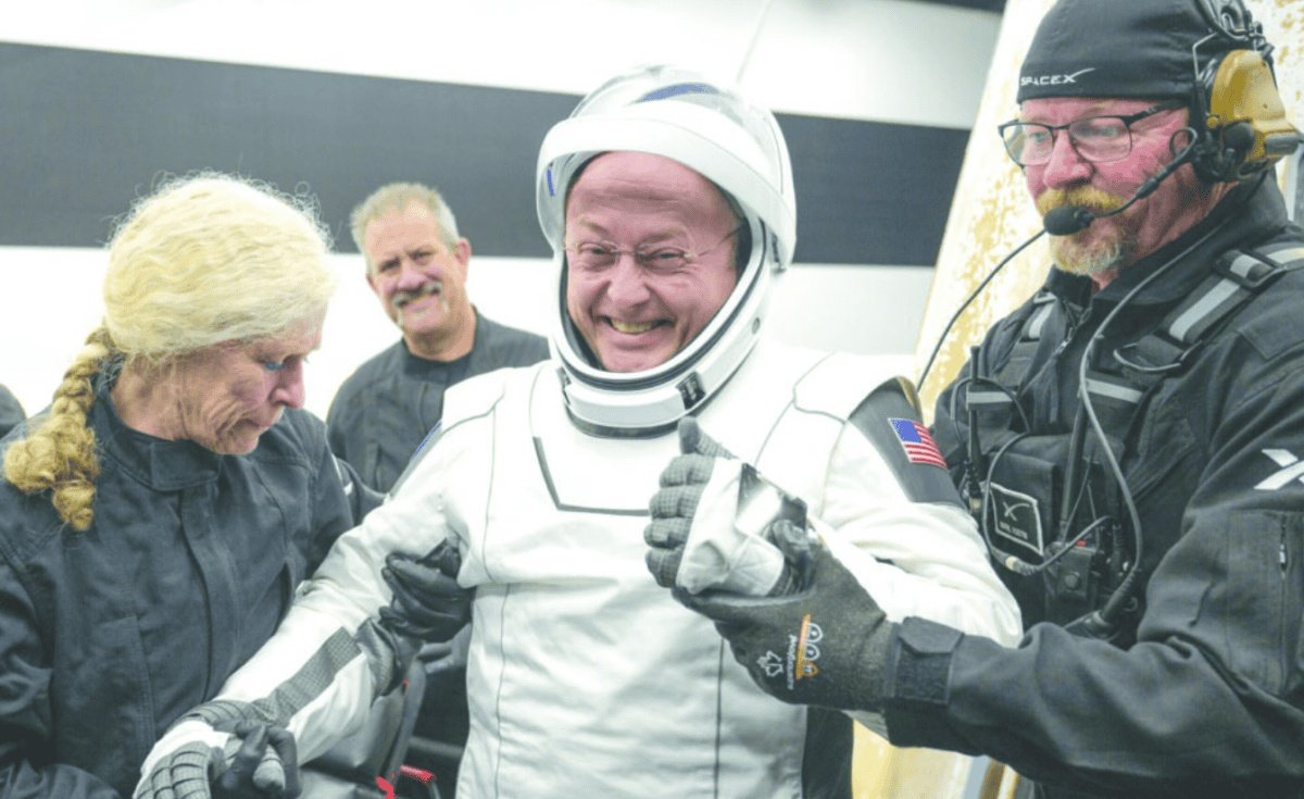 Astronautul NASA, rămas fără voce în spațiu: Un mister medical cu implicații majore Un incident medical neobișnuit a ridicat semne de întrebare cu privire la siguranța astronauților în spațiu