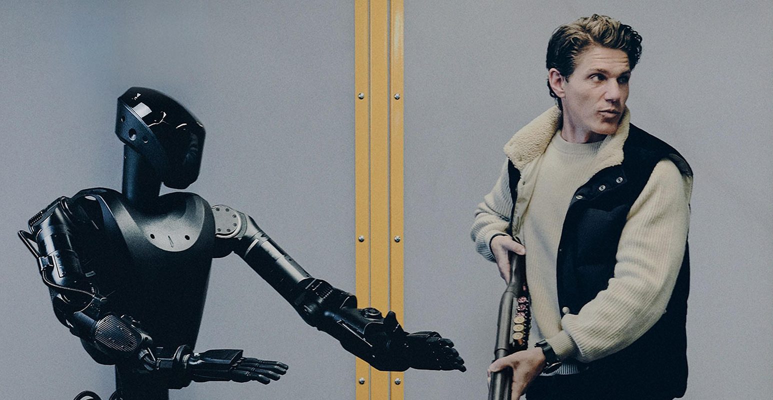 Roboții umanoizi, viitorul câmpului de luptă? SUA investește milioane în cercetare Compania americană Foundation dezvoltă roboți umanoizi care ar putea revoluționa modul în care se desfășoară conflictele militare