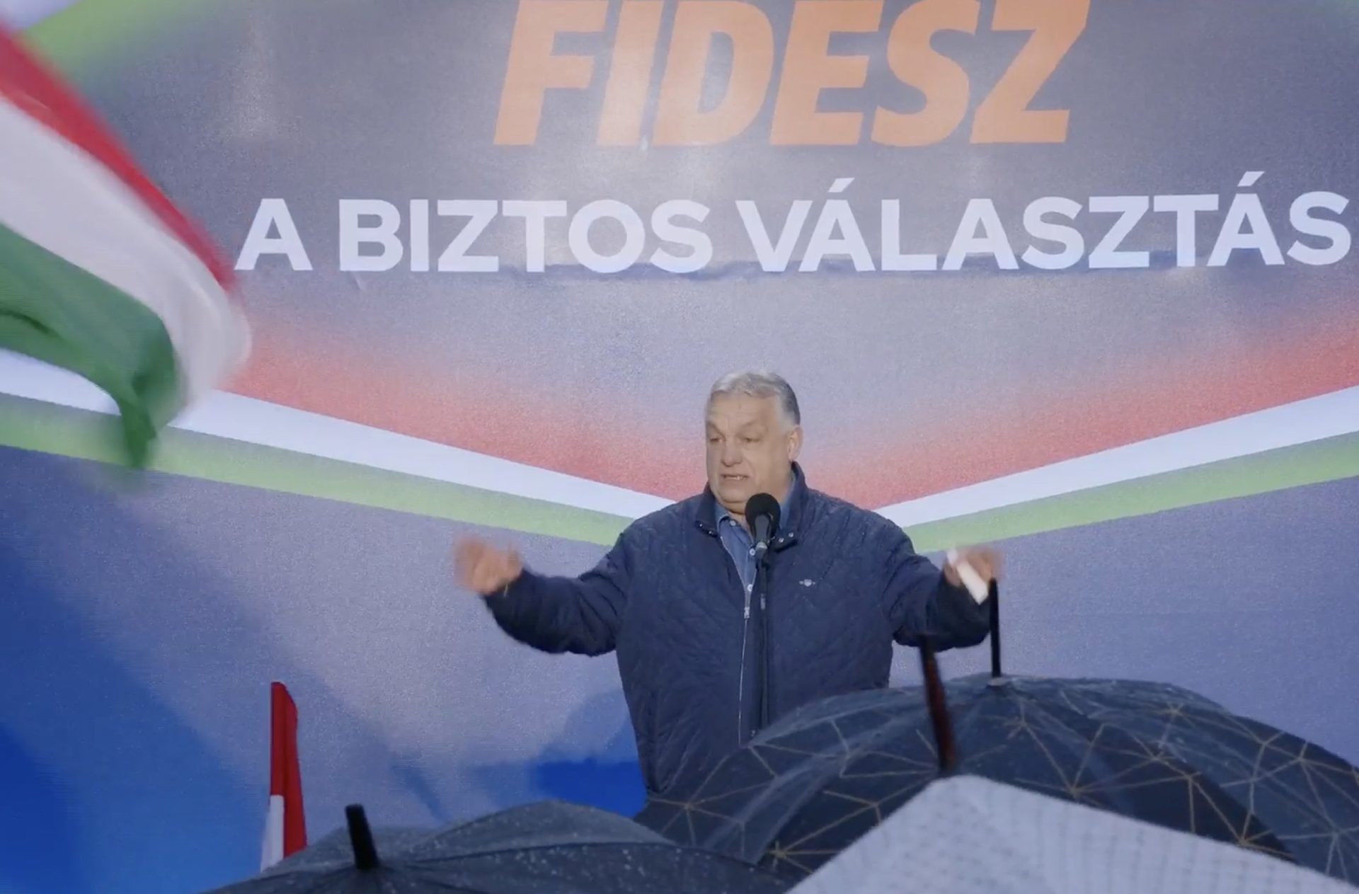 Un cercetător de la prestigiosul Mathias Corvinus Collegium (MCC) din Ungaria a dezvăluit presiuni intense pentru a produce materiale de propagandă pro-guvernamentale în timpul campaniei electorale recente