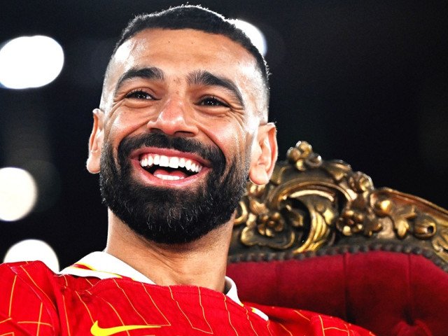 Salah, pe cale să părăsească Liverpool: Un nou capitol pentru starul egiptean? Mohamed Salah, atacantul emblematic al lui Liverpool, se află în pragul unei plecări care va zgudui lumea fotbalului