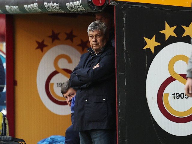 Reacție rapidă din Turcia după spitalizarea lui Mircea Lucescu Mircea Lucescu, selecționerul echipei naționale a Ucrainei, a fost internat de urgență într-un spital din Antalya, Turcia, unde echipa se afla în cantonament