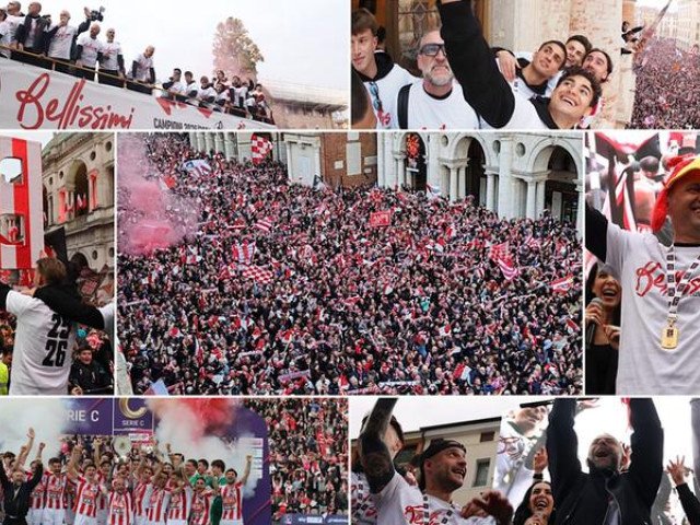 Explozie de bucurie în Italia: Mii de fani au sărbătorit promovarea după un sfert de secol O explozie de bucurie și entuziasm a cuprins străzile din Italia, unde peste 30.000 de oameni au sărbătorit promovarea echipei lor favorite