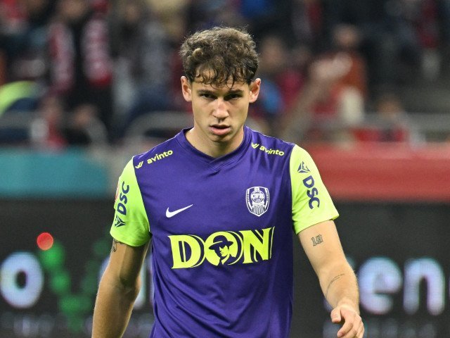 Matei Ilie, pe lista de transferuri a CFR Cluj: Ioan Varga, pregătit să vândă CFR Cluj pare dispusă să se despartă de fotbalistul Matei Ilie, conform declarațiilor patronului Ioan Varga