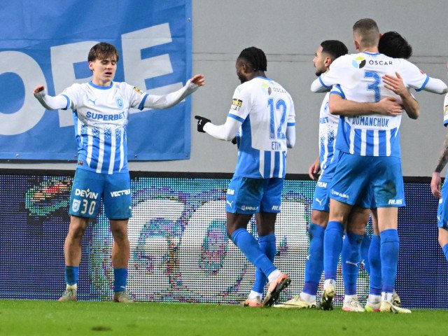 Universitatea Craiova a demonstrat superioritate în fața echipei de Liga 2, asigurându-și o victorie clară într-un meci recent, unde atacantul Monday Etim a contribuit la scor