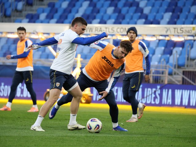 Slovacii anticipează un duel epic cu România: ”Cel mai dificil meci din viața românilor” Echipa națională de fotbal a României se pregătește pentru un meci crucial împotriva Slovaciei, o confruntare care stârnește deja emoții puternice în ambele tabere