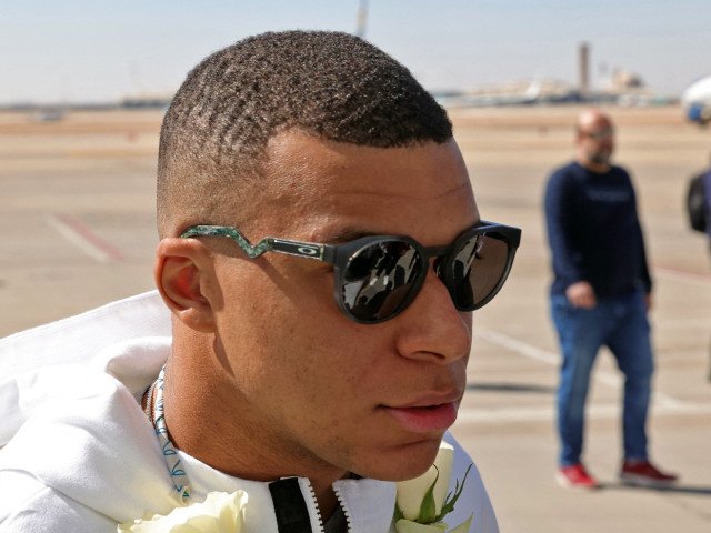 Mbappe, surprinzător: „Aș fi rămas la PSG” după procesul de 55 milioane €