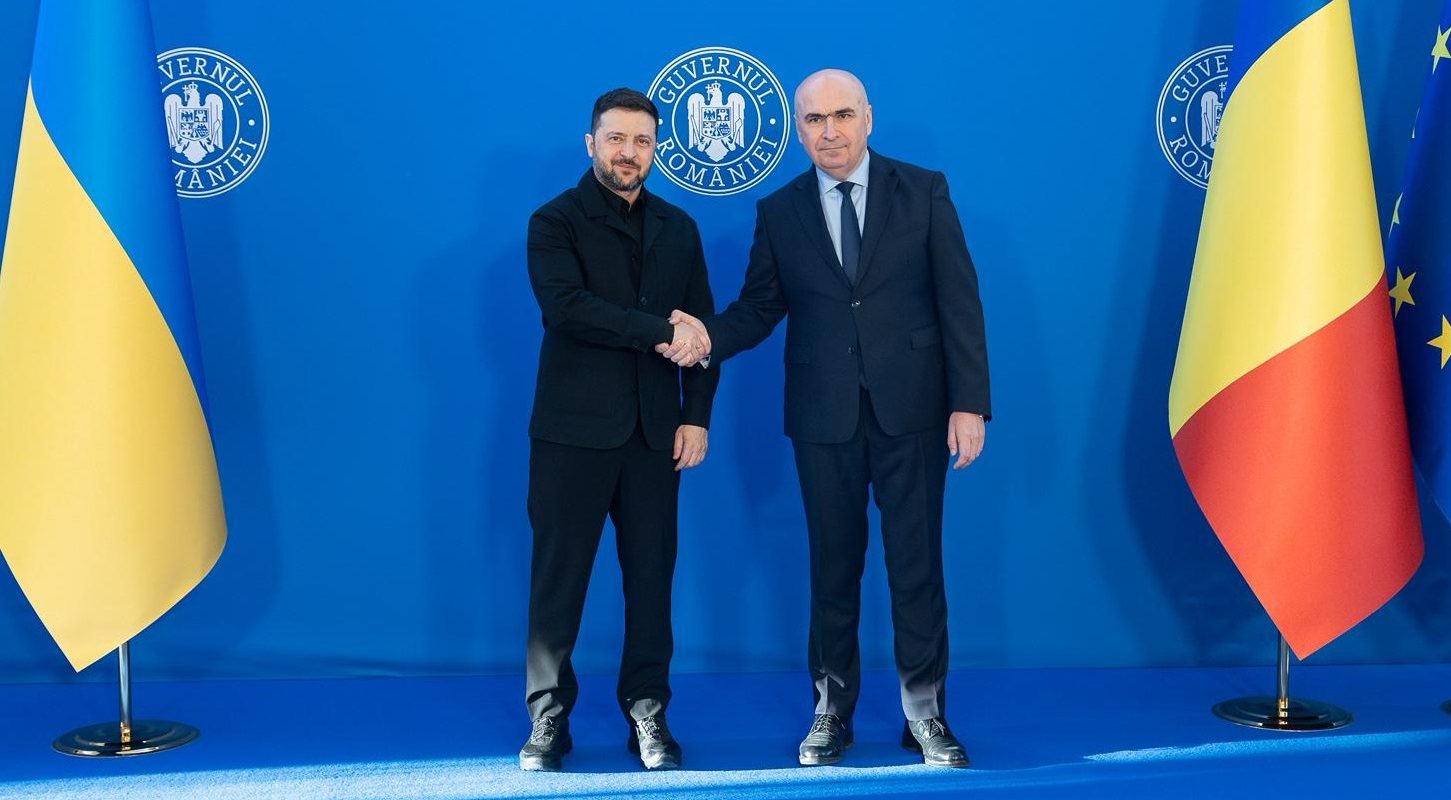 Întâlnire la București: Premierul Bolojan și președintele Zelenski au discutat despre parteneriatul strategic Premierul Ilie Bolojan s-a întâlnit joi, la Palatul Victoria, cu președintele Ucrainei, Volodimir Zelenski, aflat într-o vizită oficială în România