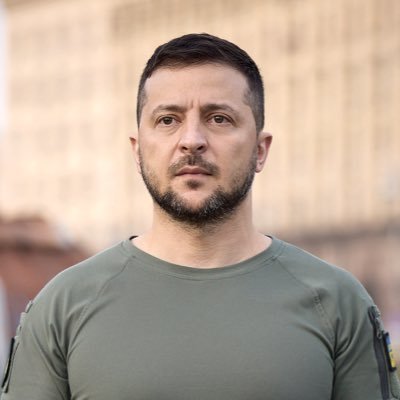Zelenski ajunge joi la București pentru discuții oficiale Președintele Ucrainei, Volodimir Zelenski, va efectua joi o vizită oficială în România, unde se va întâlni cu omologul său român, Klaus Iohannis, și cu alți oficiali de rang înalt