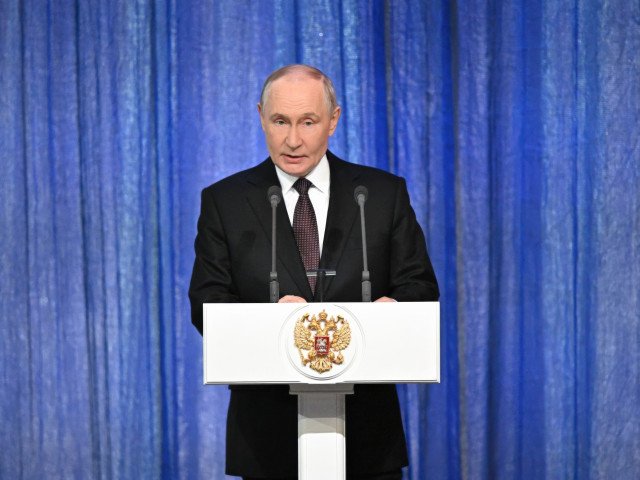 Putin se adresează națiunii: Un anunț așteptat Președintele Rusiei, Vladimir Putin, a apărut recent în fața publicului pentru a face un anunț de importanță majoră
