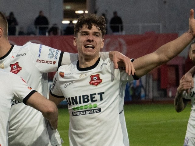 Ce se întâmplă cu ciubotaru, fotbalistul dorit de FCSB
