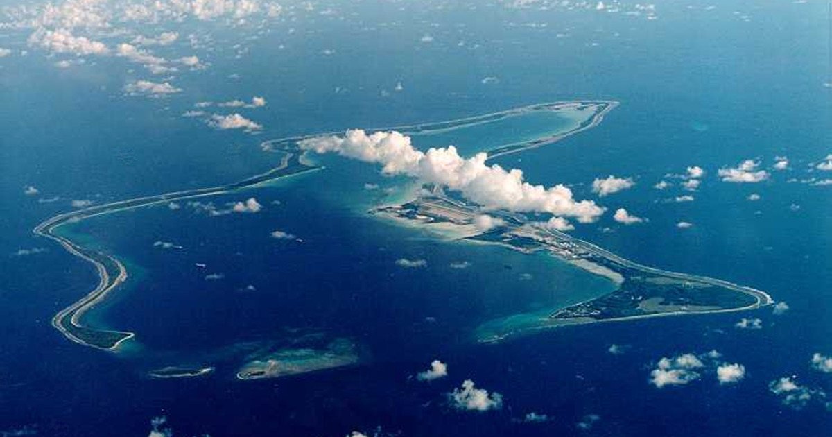 Iranul a lansat rachete spre baza militară Diego Garcia, dar atacul nu a avut succes Iranul a lansat două rachete balistice cu rază intermediară de acțiune spre baza militară comună americano-britanică de pe insula Diego Garcia din Oceanul Indian