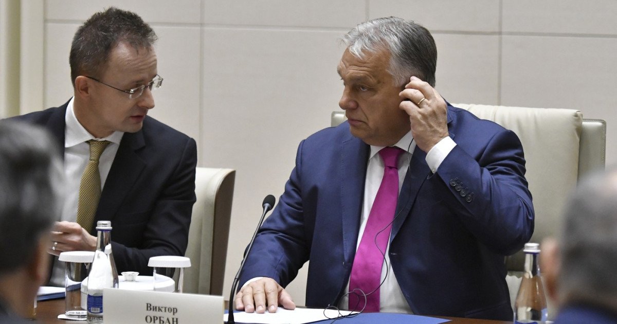 Orban condamnă presupusa interceptare a ministrului de externe ungar, în timp ce opoziția vorbește de trădare Premierul ungar Viktor Orban a reacționat dur la acuzațiile privind presupusa transmitere de informații confidențiale către Rusia de către ministrul de externe Peter Szijjarto
