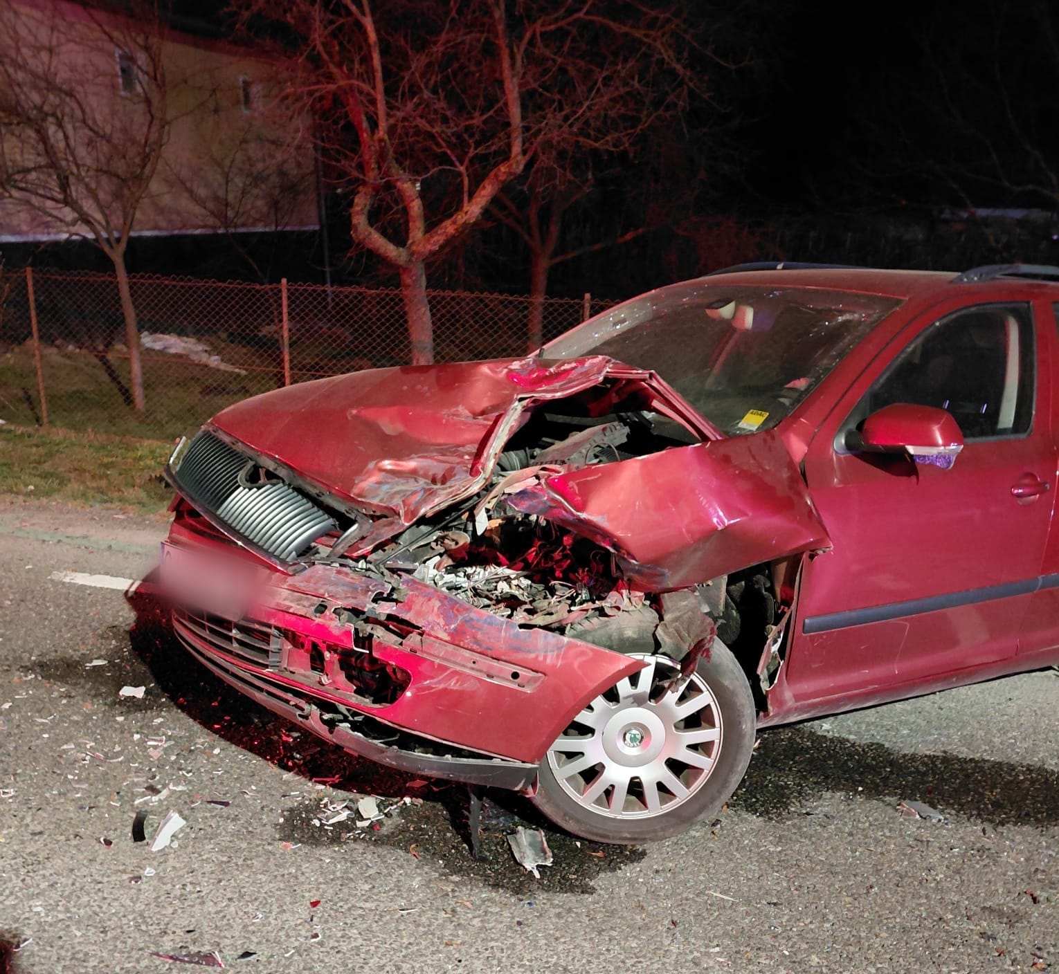 Accident grav în județul Cluj: Doi morți, printre care și un copil Un accident rutier grav, petrecut în județul Cluj, a curmat viața unui bărbat de 34 de ani și a unei fetițe de 3 ani