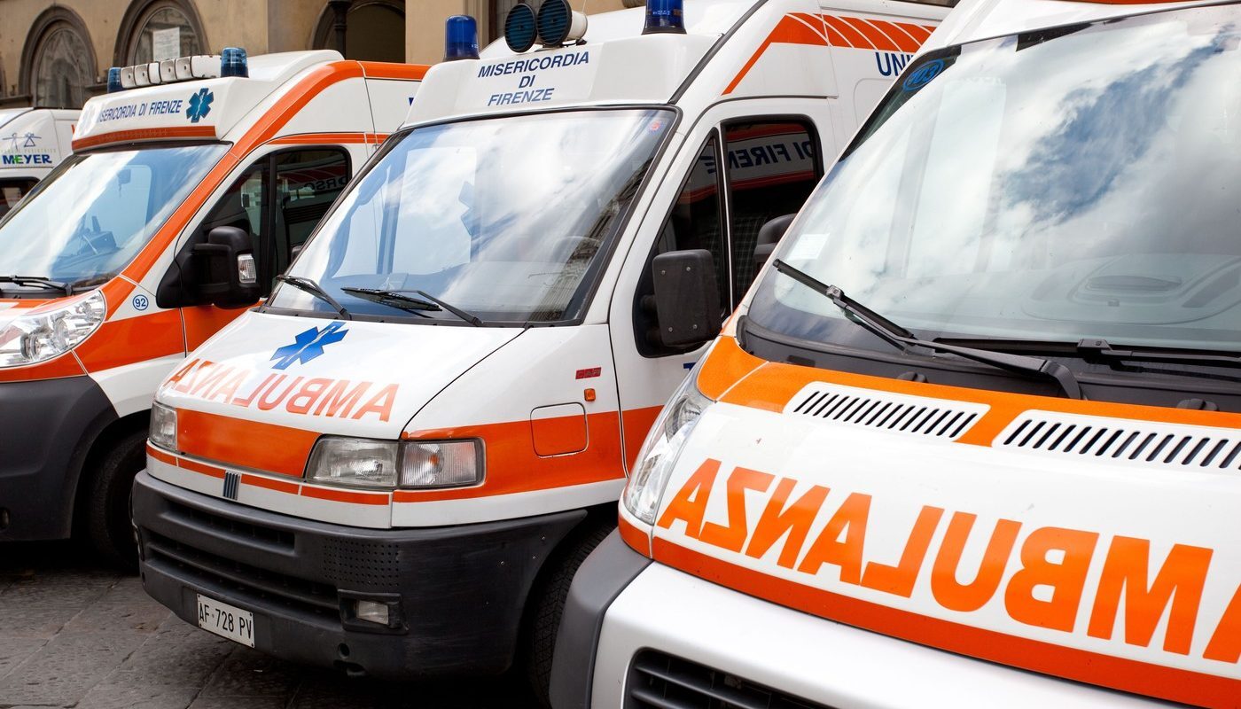 Moarte suspectă în ambulanțe: Un șofer italian, investigat pentru omor Un șofer de ambulanță din Italia este investigat pentru presupusa ucidere a mai multor pacienți în timpul transportului medical