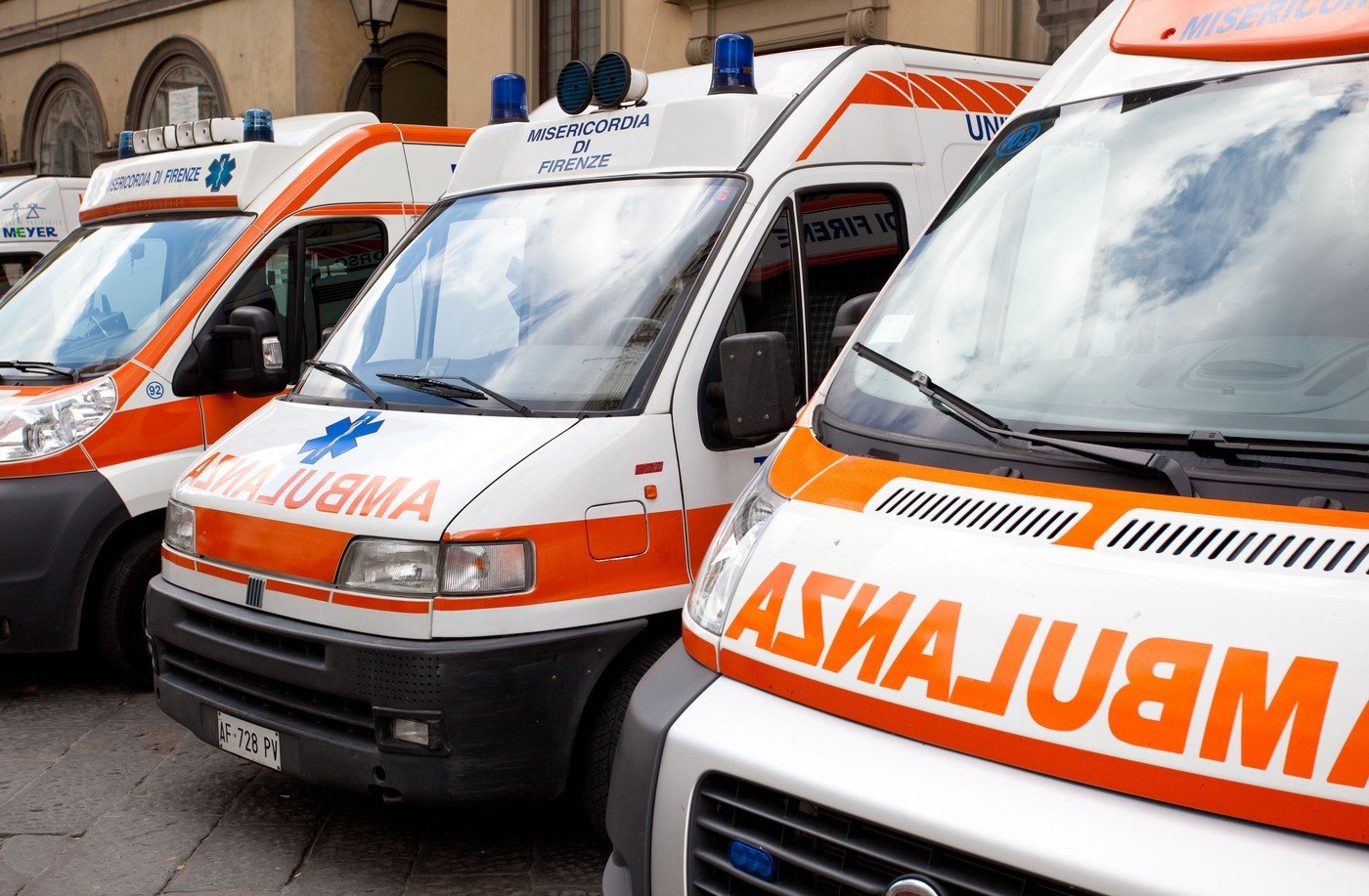 Moarte suspectă în ambulanțe: Un șofer italian, investigat pentru omor Un șofer de ambulanță din Italia este investigat pentru presupusa ucidere a mai multor pacienți în timpul transportului medical