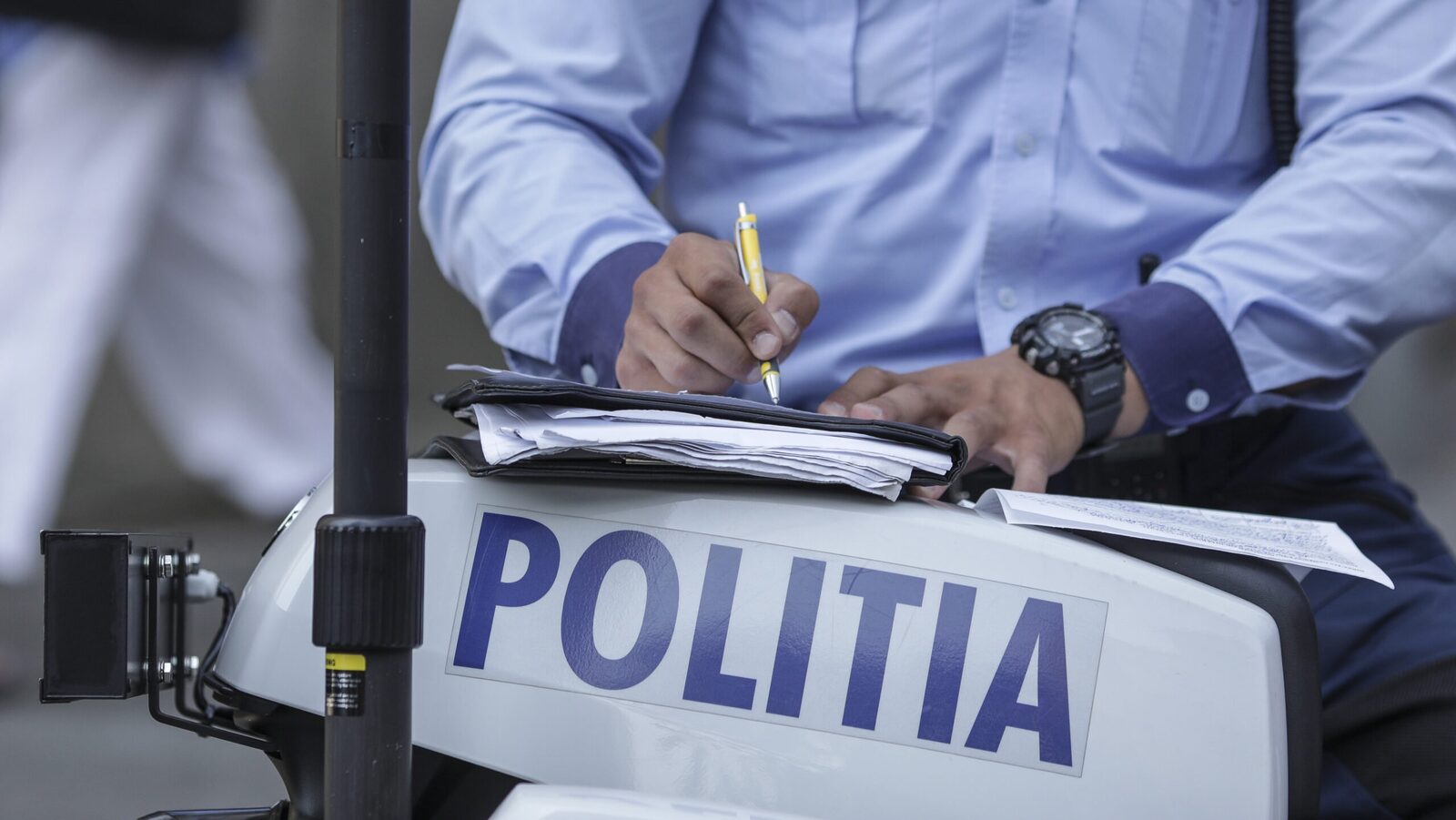 Șoferii pot verifica online punctele de penalizare și starea permisului pe platforma MAI Începând cu 6 martie 2026, șoferii au acces direct la informații cruciale despre permisul lor de conducere în platforma Ministerului Afacerilor Interne (MAI)