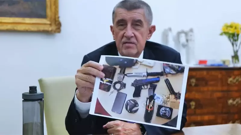 Incendiu suspect la o fabrică de drone din Cehia, care producea arme pentru Ucraina Un incendiu puternic a izbucnit într-o fabrică de drone din Pardubice, Cehia, unitate care producea echipamente militare pentru Ucraina