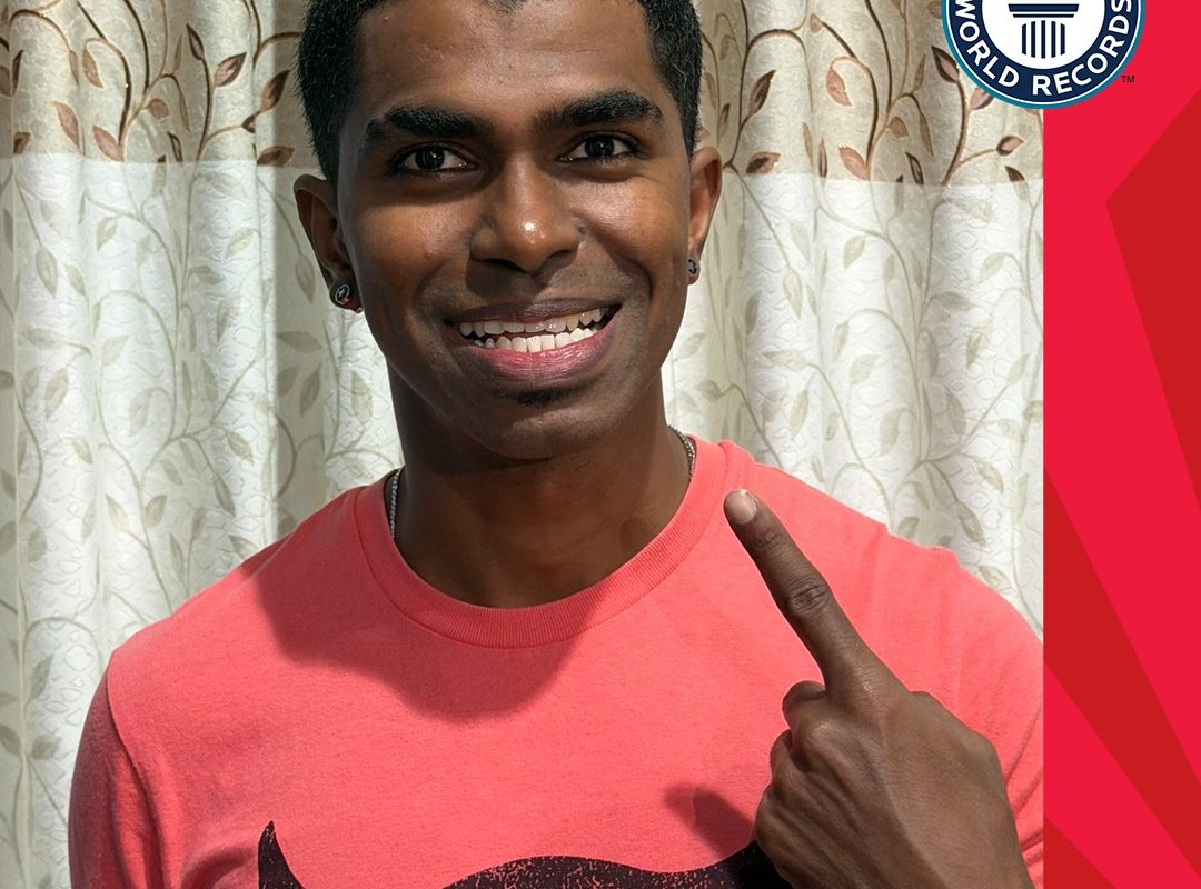 Malaezianul cu zâmbetul neobișnuit: 42 de dinți și un record mondial Prathab Muniandy, un bărbat în vârstă de 33 de ani din Malaezia, a intrat în Cartea Recordurilor Guinness pentru un motiv surprinzător: gura sa găzduiește nu mai puțin de 42 de dinți
