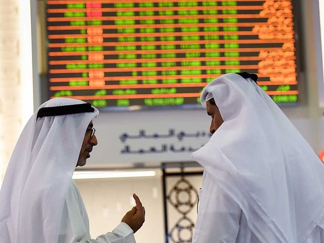 Piețele bursiere din Emiratele Arabe Unite, închise temporar Autoritatea pentru Piața de Capital din Emiratele Arabe Unite a decis închiderea burselor de valori din țară pentru două zile consecutive, luni și marți, 2 și 3 martie