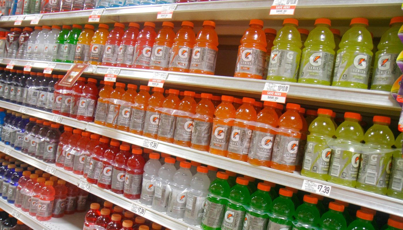 Capacele de sticle: un detaliu aparent minor, cu implicații majore Un element banal precum capacul unei sticle de băutură joacă un rol mult mai important decât am putea crede la prima vedere