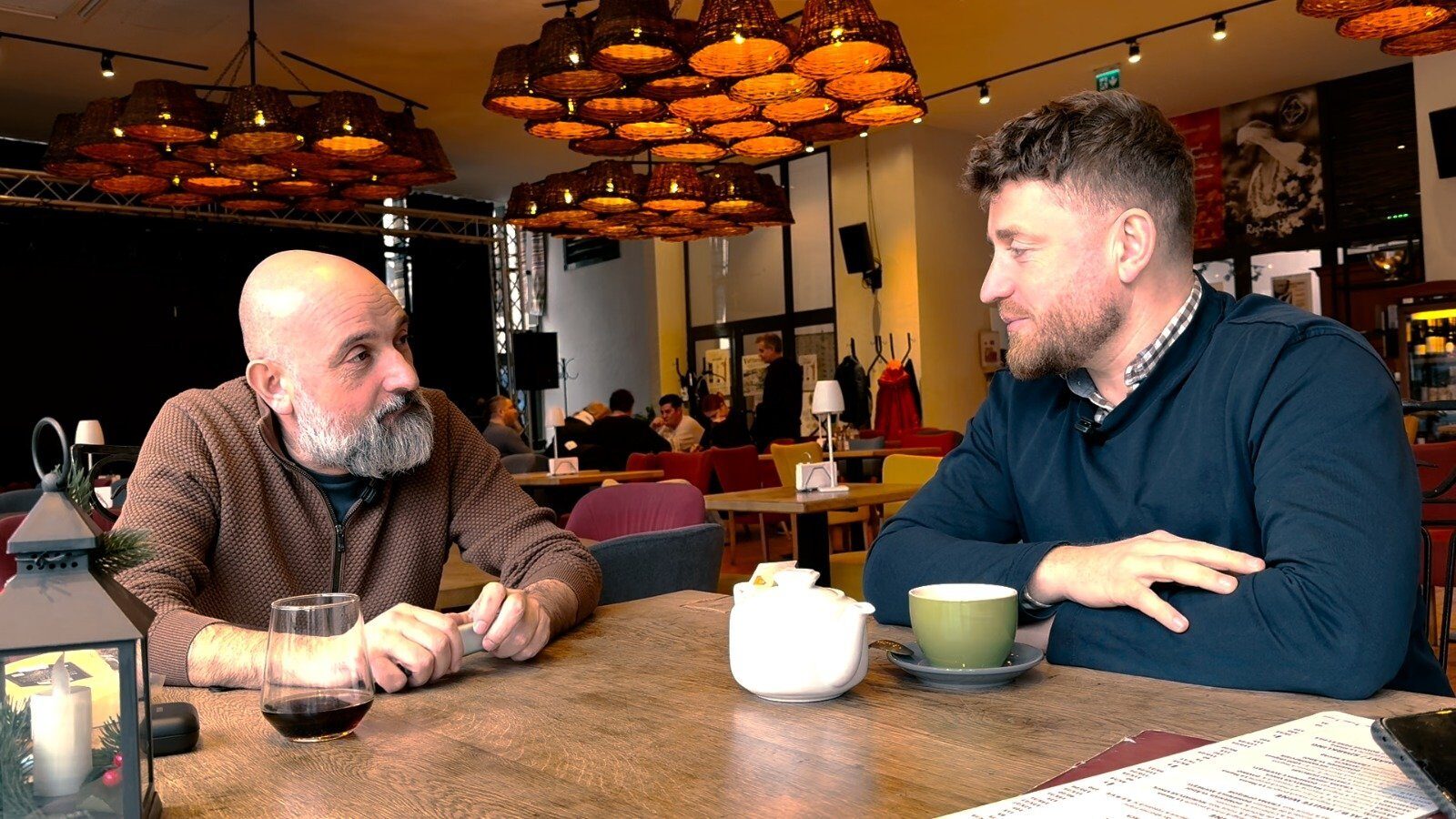 George Cățean, fermierul român care înțelege agricultura europeană George Cățean este un tânăr fermier român care a reușit să se impună în peisajul agricol autohton