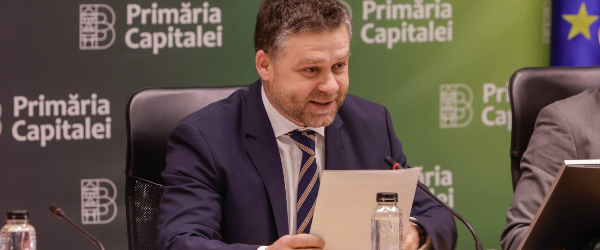 Primăria Capitalei va decide alocarea fondurilor către sectoare, după 20 de ani Consiliul General al Municipiului București (CGMB) va stabili, în premieră după două decenii, cum vor fi împărțiți banii între Primăria Capitalei și sectoare