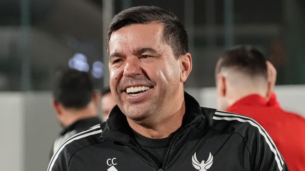 Cosmin Contra, legat pe viață de Al-Arabi: contract prelungit și salariu majorat substanțial Cosmin Contra continuă aventura sa în Qatar! Antrenorul român a semnat un nou contract cu Al-Arabi, clubul reușind astfel să îl „lege” de bancă pe termen lung