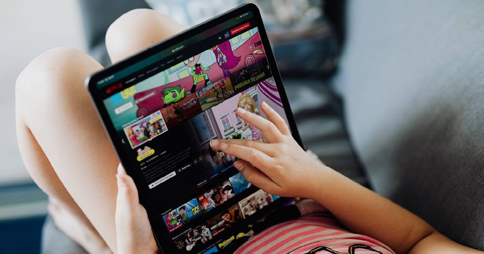 Cum să protejezi copiii de conținutul inadecvat pe platformele de streaming În era digitală, platformele de streaming oferă acces facil la o gamă largă de filme și seriale