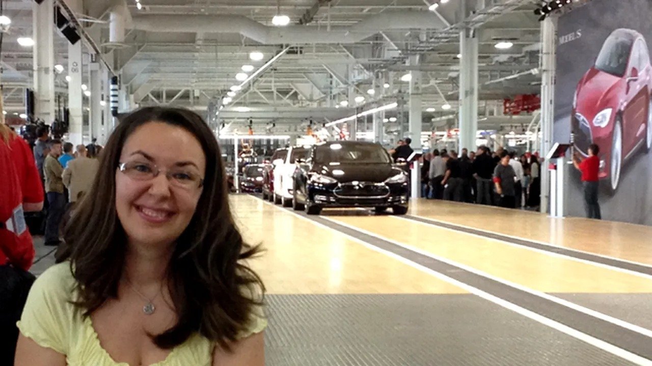 Tesla, acuzată de discriminare la angajare: Compania ar fi preferat candidații cu vize H-1B Un proces deschis în Statele Unite aruncă o umbră asupra practicii de angajare a Tesla, compania condusă de Elon Musk