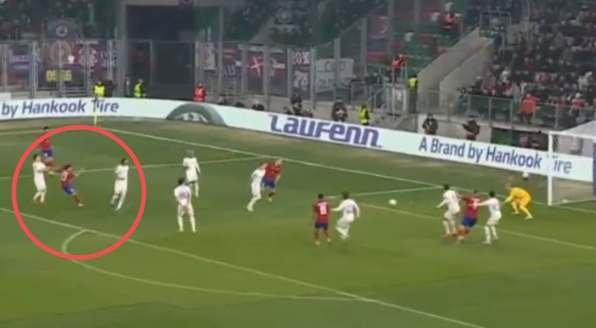 Raków Częstochowa pierde acasă cu Fiorentina, dar speră la calificarea în sferturile Conference League Echipa poloneză Raków Częstochowa a fost învinsă în meciul de pe teren propriu cu Fiorentina, scor 1-2, în optimile de finală ale Conference League