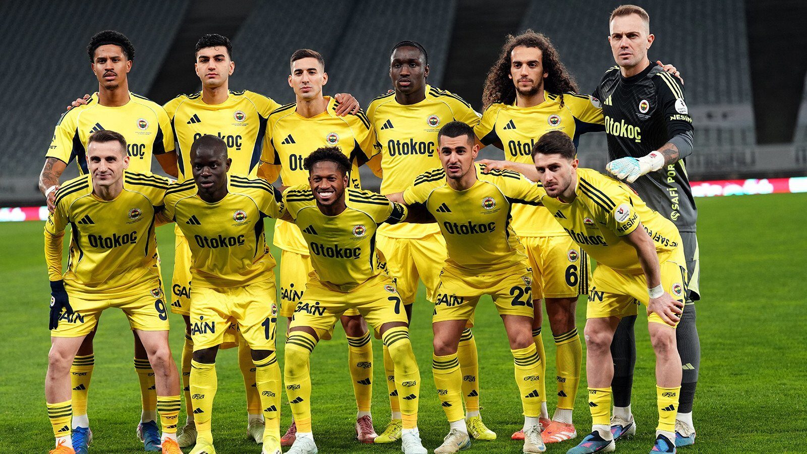 Fenerbahçe, cu schimbări în echipă, înfruntă pe Fatih Karagümrük Istanbul, Turcia – Fenerbahçe a jucat în deplasare împotriva echipei Fatih Karagümrük pe stadionul Atatürk Olimpiyat, în cadrul etapei a 26-a din Süper Lig