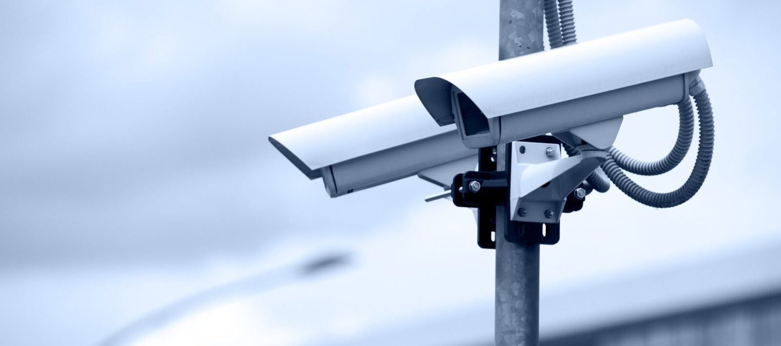 Sistemul e-SIGUR funcționează, dar nu în integralitate București – Poliția Română a anunțat, printr-un comunicat de presă, că sistemul e-SIGUR este operațional începând cu 1 ianuarie 2025