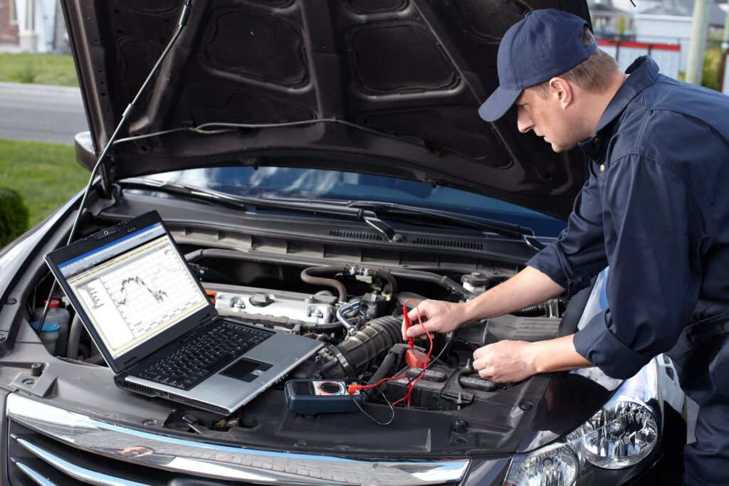 RAR lansează servicii pentru second-hand, dar datele arată discrepanțe Registrul Auto Român (RAR) a introdus recent serviciile RAR eXpert și RAR Auto-Pass, prezentate ca instrumente menite să sporească transparența pe piața auto second-hand