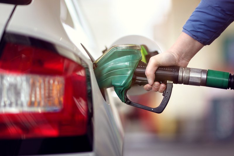 Lukoil majorează prețul motorinei, cu toate că se află sub supravegherea guvernului București – Lukoil, companie petrolieră supravegheată recent de guvernul României, a scumpit motorina cu 23 de bani pe litru, potrivit informațiilor publicate de site-ul Profit.ro