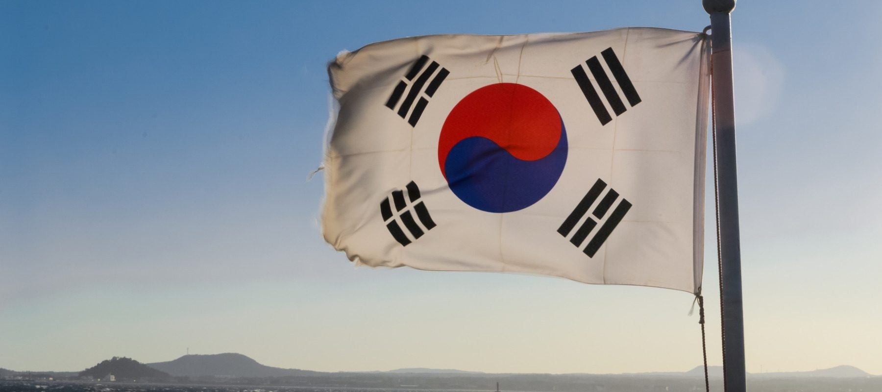 Sistemul sud-coreean Cheongung-II, testat cu succes în conflict Sistemul de rachete antiaeriene Cheongung-II, dezvoltat de Coreea de Sud, a demonstrat o eficiență remarcabilă în timpul utilizării sale în luptă, potrivit unui parlamentar sud-coreean