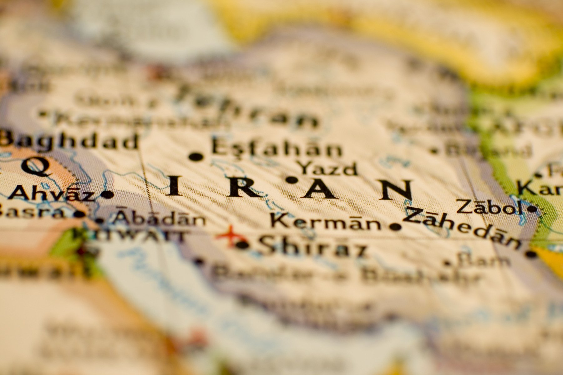 Explozii puternice în Iran: Un satelit a detectat evenimentele din apropierea orașului Isfahan Luni seară, în apropierea orașului Isfahan din centrul Iranului, au avut loc explozii a căror intensitate a fost surprinsă de un satelit meteorologic