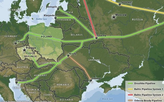 Ungaria investighează întreruperea tranzitului de petrol prin Ucraina, pe fondul tensiunilor globale Budapesta a trimis o delegație în Ucraina pentru a evalua motivele care au dus la suspendarea tranzitului de petrol prin conducta Drujba, o mișcare ce subliniază îngrijorările Ungariei legate de întreruperea livrărilor de petrol rusesc