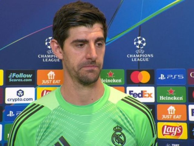 Courtois, mesaj clar după înlocuirea lui Kinsky în debutul din UCL Portarul Thibaut Courtois a transmis un mesaj de susținere pentru coechipierul său, Andriy Lunin, după ce acesta l-a înlocuit pe Kepa Arrizabalaga în minutul 17 al meciului din Liga Campionilor