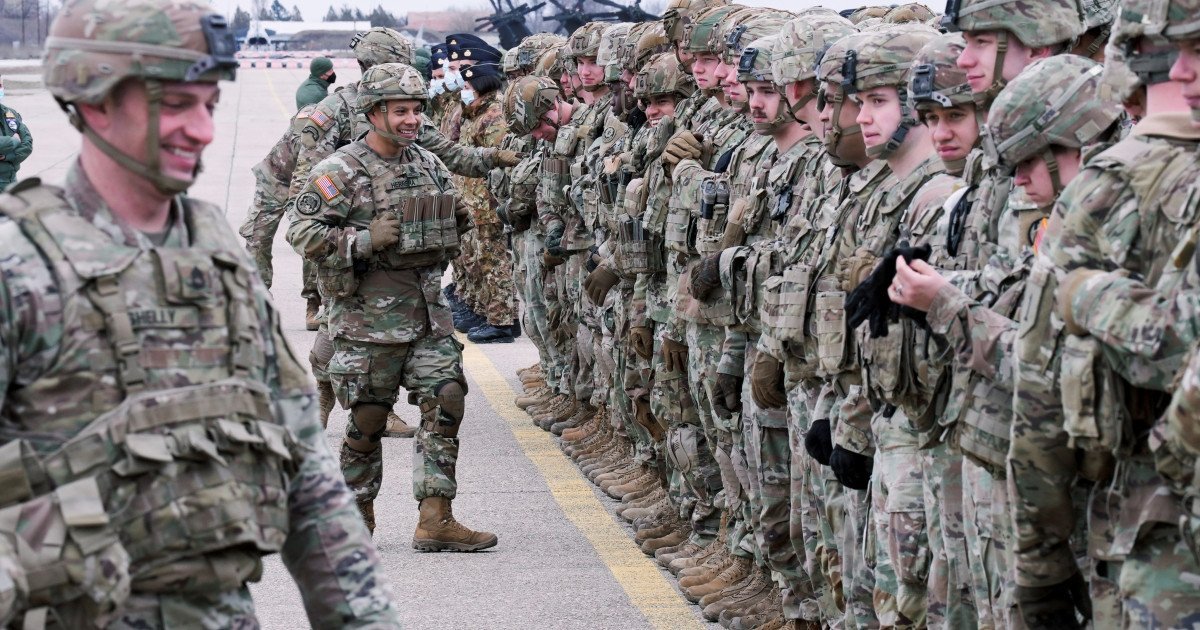 Statele Unite cer României dislocarea de avioane de luptă și militari România a primit o solicitare din partea Statelor Unite ale Americii privind dislocarea temporară a unor capabilități militare pe teritoriul național