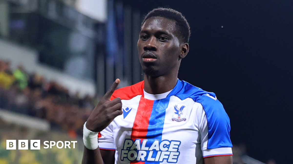 Sarr, erou la Larnaca: Crystal Palace în sferturile Conference League Atacantul senegalez Ismaila Sarr a fost omul meciului pentru Crystal Palace, marcând de două ori în meciul cu AEK Larnaca din optimile Conference League