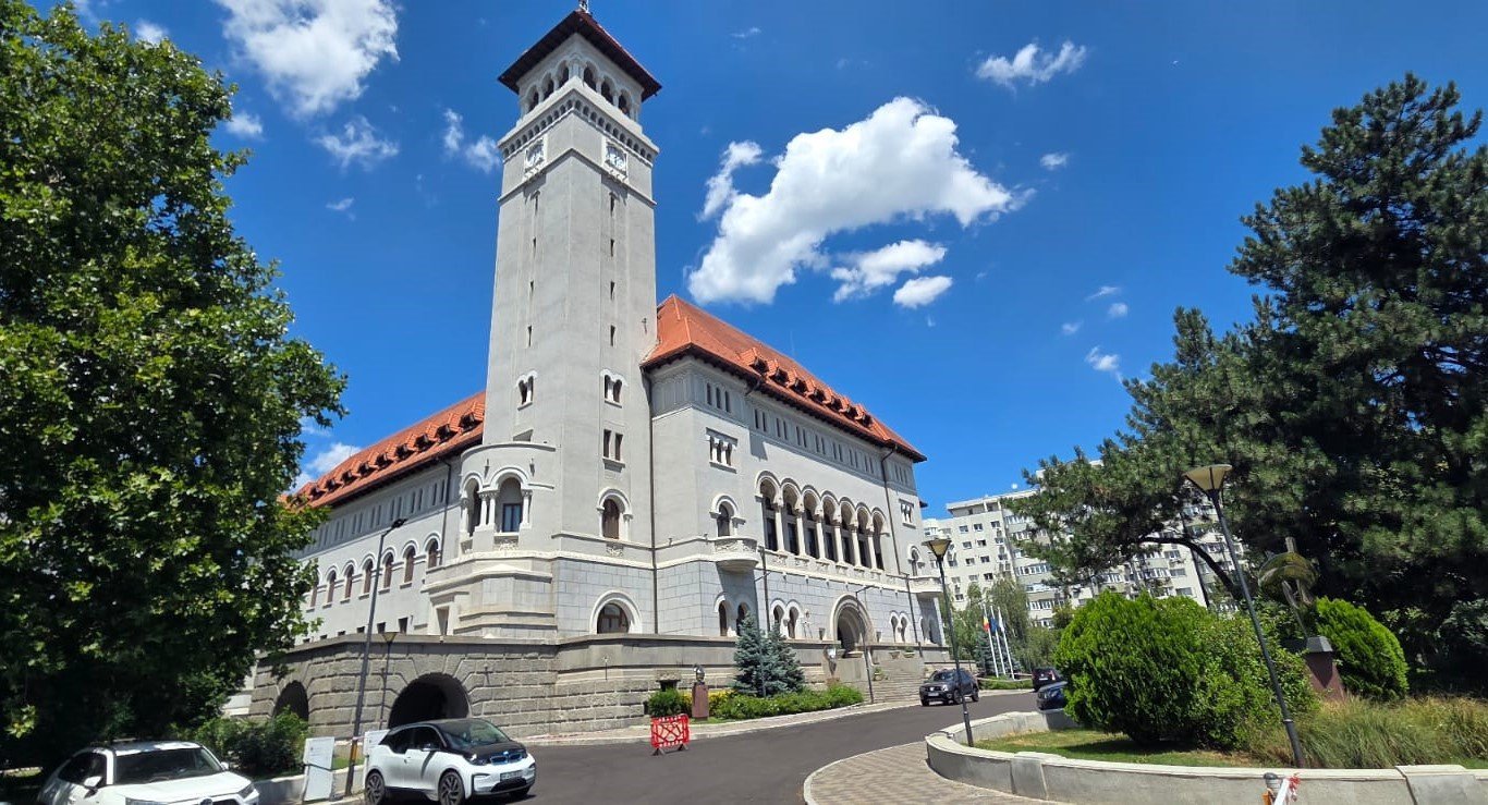 Sectorul 1 vrea să devină „oraș inteligent” până în 2030: Digitalizare totală și „Zero Hârtie” Consilierii locali din Sectorul 1 vor dezbate la următoarea ședință un proiect ambițios, menit să transforme radical administrația publică