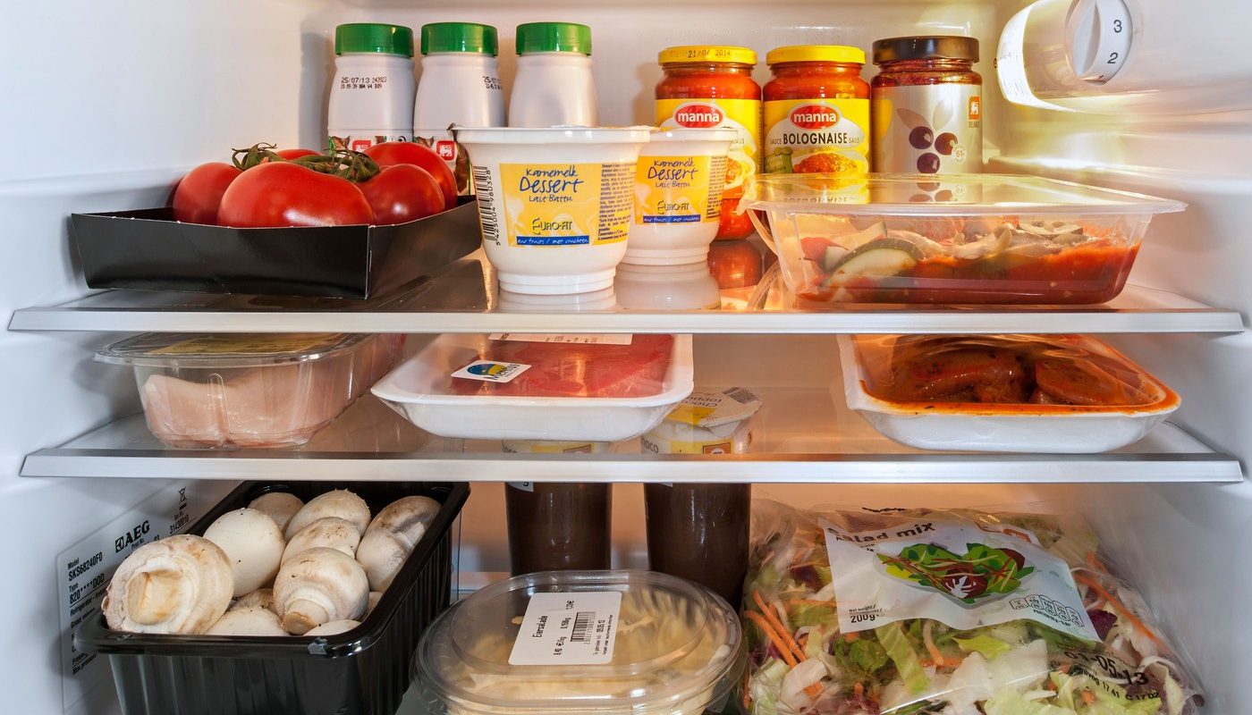 Frigiderul tău nu răcește cum crezi: ce înseamnă cu adevărat numerele de pe cadran Majoritatea românilor folosesc frigiderul zilnic, dar puțini înțeleg cu exactitate ce indică cifrele de pe cadranul de control al temperaturii