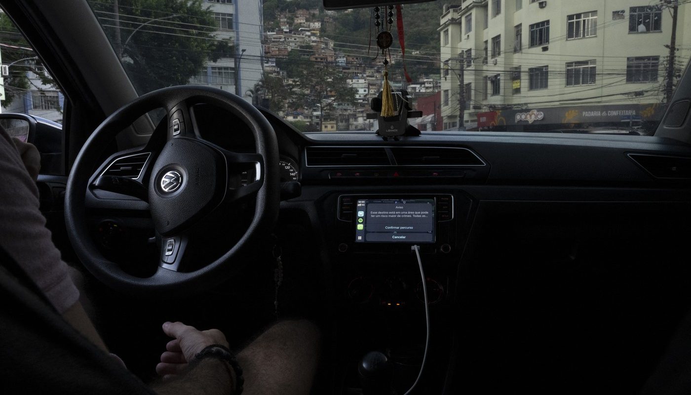 Economie la pompă: cum te ajută aplicațiile de navigare să reduci consumul de combustibil Creșterea constantă a prețurilor la carburanți pune o presiune tot mai mare pe bugetele românilor
