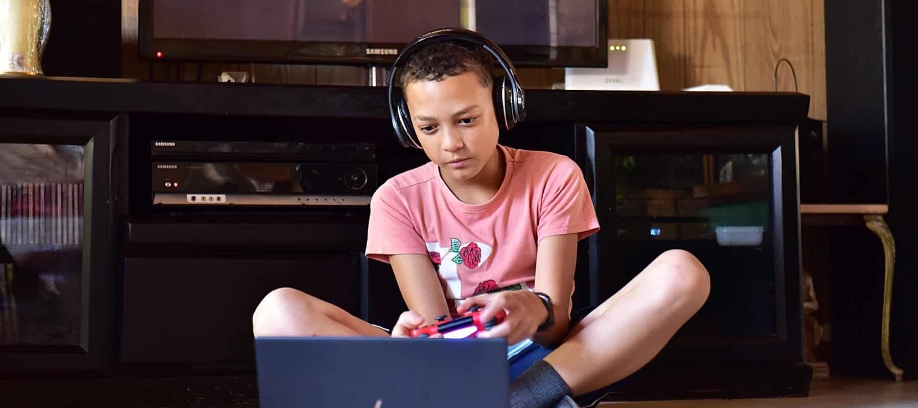 Zece trucuri pentru gamerii pe laptop: Sfaturi utile