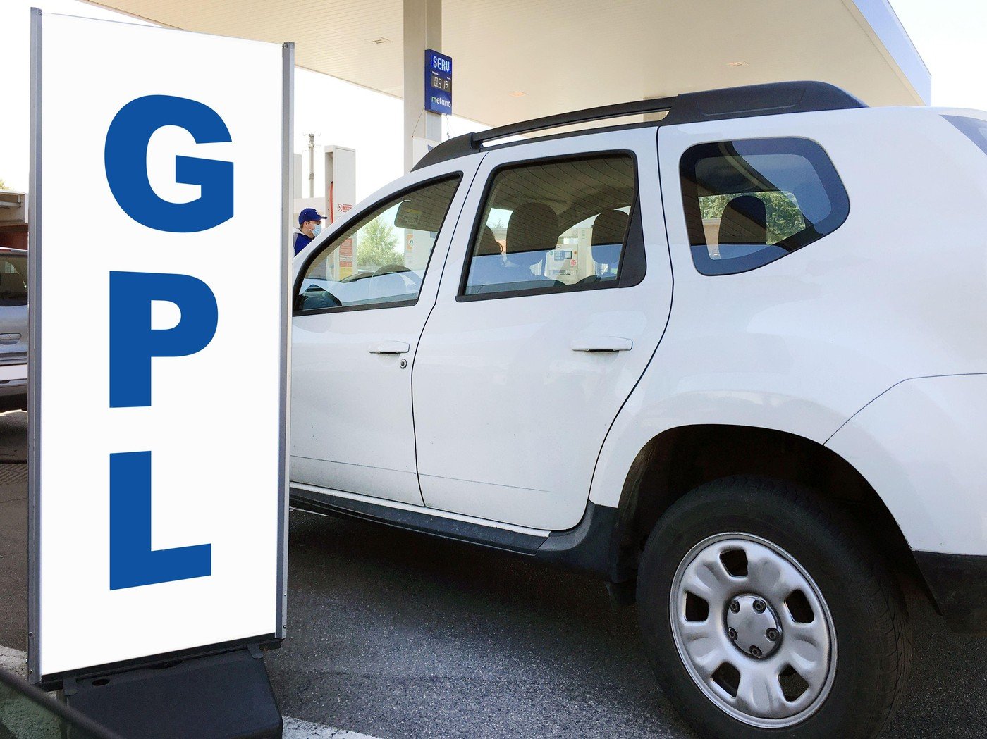 Merită gpl după scumpiri? Economii cu mașina zilnică