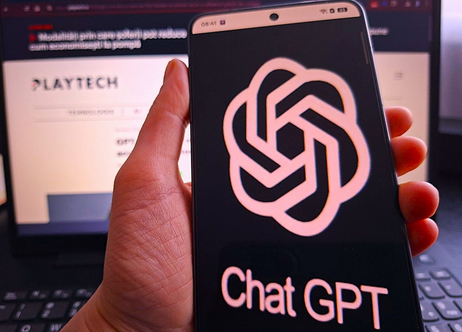 ChatGPT, sub lupă: Inteligența artificială, între performanțe promițătoare și limite îngrijorătoare Un studiu recent, citat de ScienceDaily, aruncă o umbră de îndoială asupra capacităților modelului lingvistic ChatGPT de a evalua ipoteze științifice