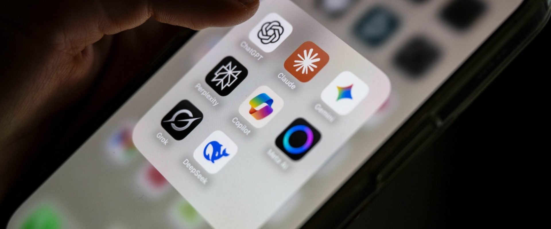 Cum văd utilizatorii chatgpt colaborarea OpenAI-Pentagon